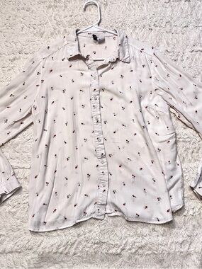 Light Cream Button-Up Blouse with Tiny Red Floral Print